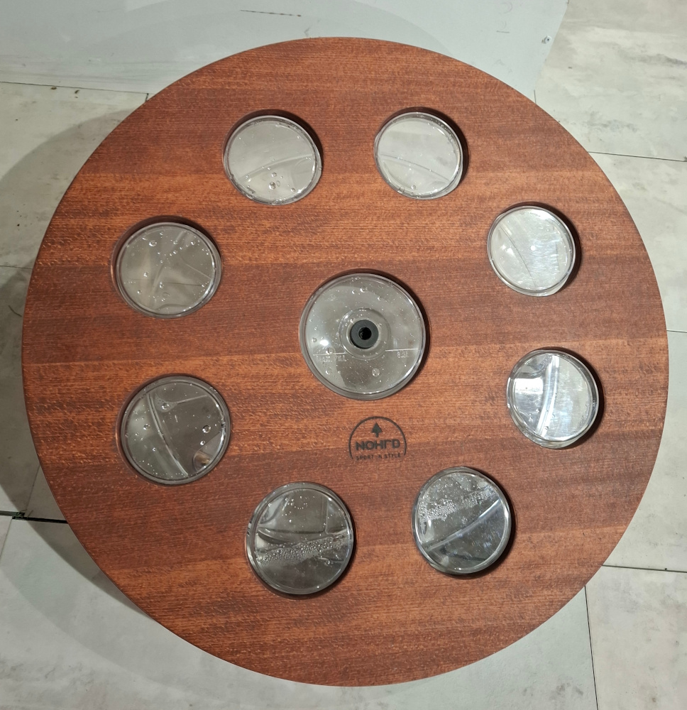 NOHrD Eau-Me Board mit Wasser Club-Sport Ausstellungsstück