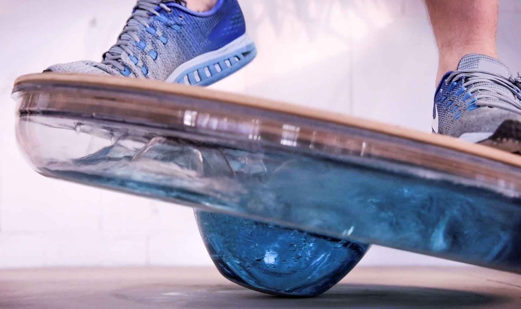 NOHrD Eau-Me Board mit Wasser Club-Sport Ausstellungsstück